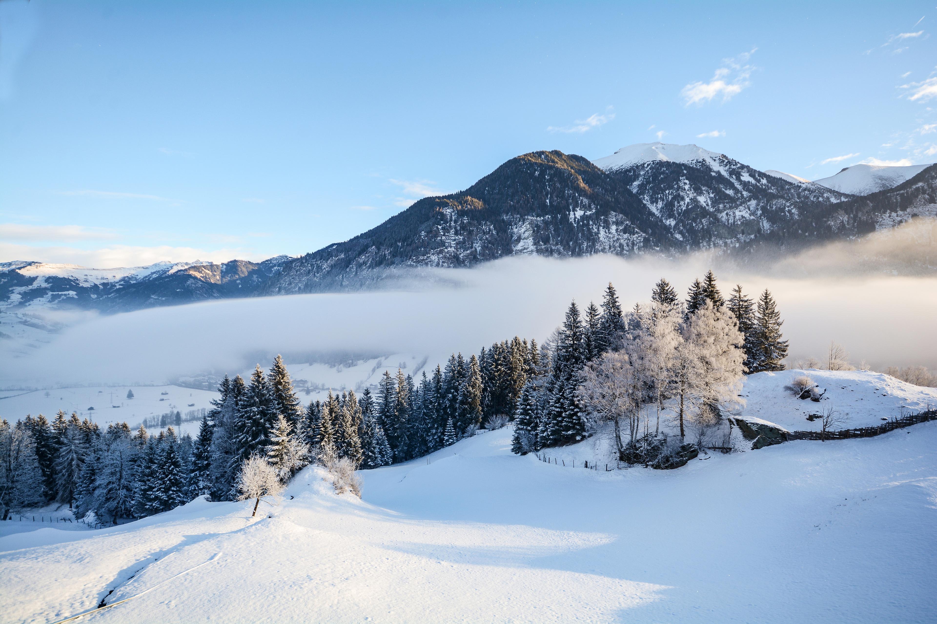 Schladming ski holiday main cover image - Blured placeholder